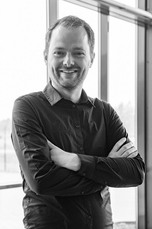 Rudolf Molenaar: 'Dankzij de scheiding van lucht en water in de pomp, kun je ook al actief water onttrekken als de drains nog niet vol staan.' Rudolf Molenaar: 'Dankzij de scheiding van lucht en water in de pomp, kun je ook al actief water onttrekken als de drains nog niet vol staan.'