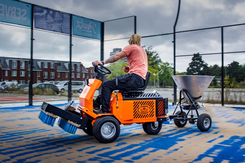 Aanvullen van het zand Aanvullen van het zand