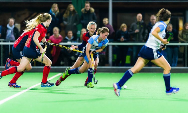 THC Hurley speelt wedstrijden onder ledverlichting. Foto: AAA-Lux THC Hurley speelt wedstrijden onder ledverlichting. Foto: AAA-Lux