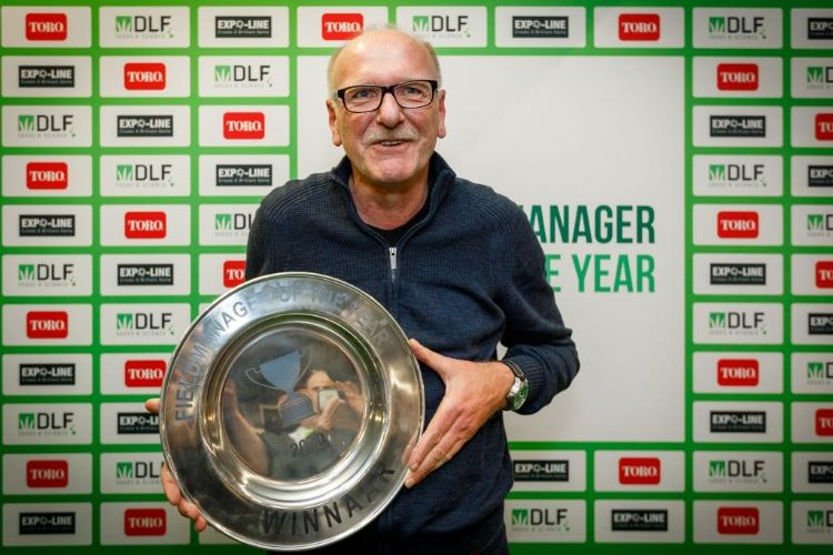 Jaap Verhagen is de nieuwe Fieldmanager of the Year. Foto: Vakbeurs Sportaccommodaties