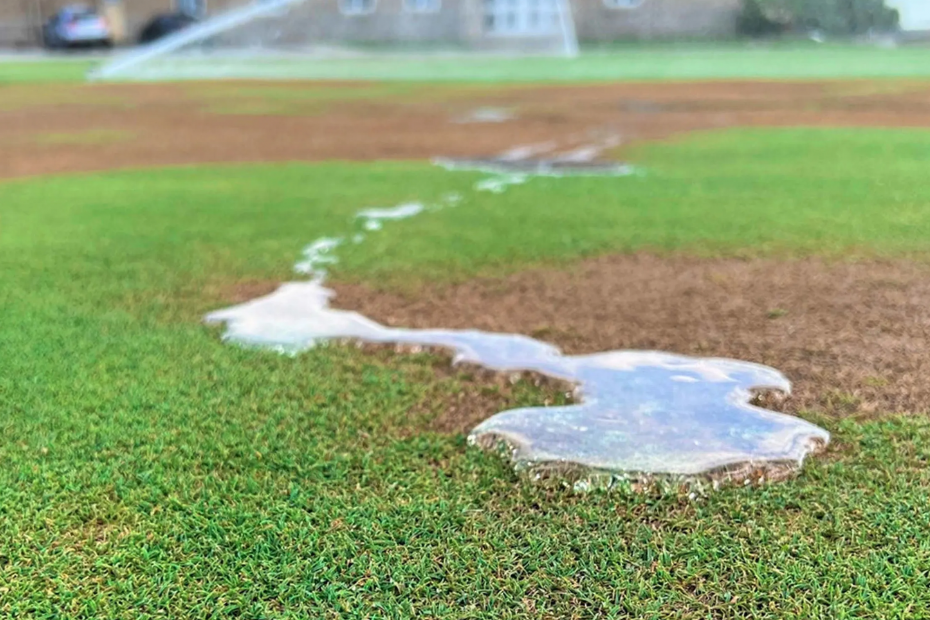 Waterafstotendheid  op de green