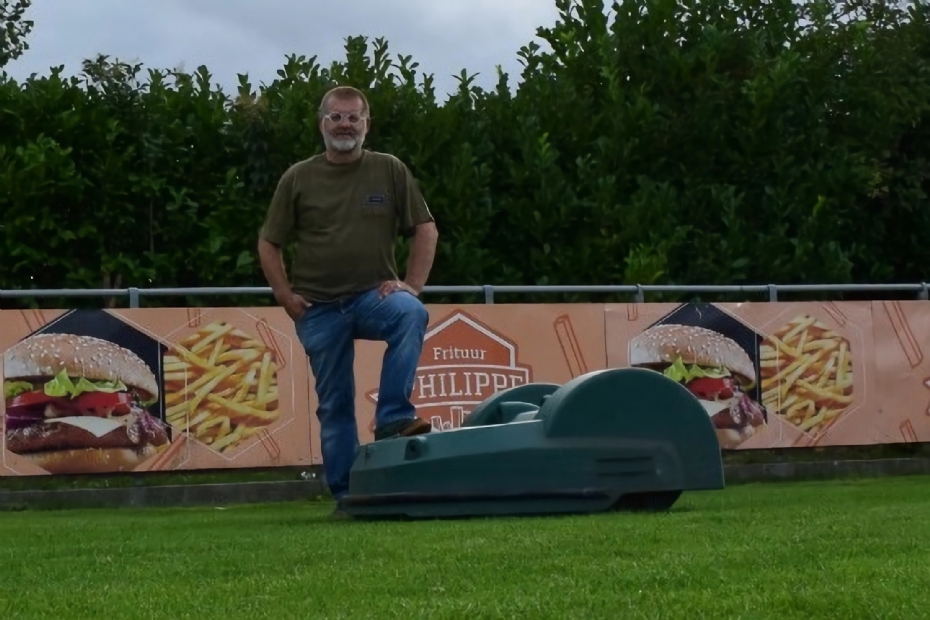 Steven van Colen met de BigMow