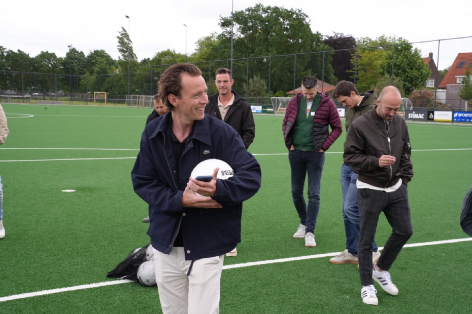 Stijn de Man (met bal)